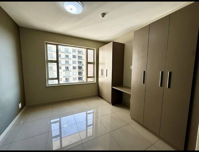 2 BEDROOM APARTMENT TO LET IN ROSEBANK